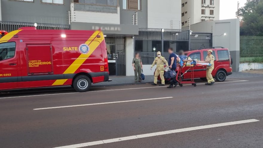 Acidente doméstico em edifício no Centro deixa idosa com suspeita de fratura no pé