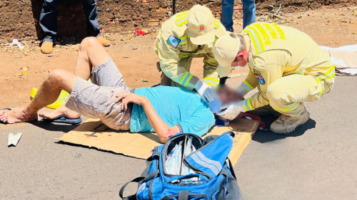 Colisão entre motocicleta e bicicleta mobiliza equipes de socorro em Foz do Iguaçu Colisão entre motocicleta e bicicleta mobiliza equipes de socorro em Foz do Iguaçu