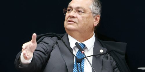 STF torna ré mulher que ofendeu ministro em voo comercial Imagem referente a STF torna ré mulher que ofendeu ministro em voo comercial
