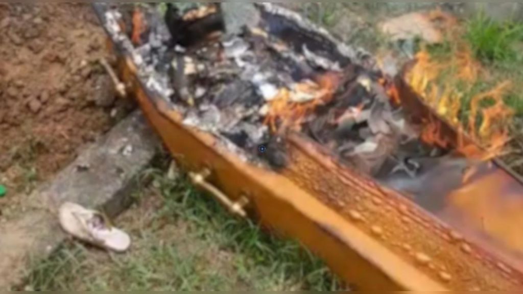 Disputa do tráfico invade funeral: corpo é queimado após ataque armado 
