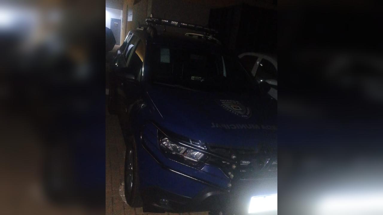 Criança de 10 anos presencia agressão à mãe: marido some após violência em Cascavel Criança de 10 anos presencia agressão à mãe: marido some após violência em Cascavel
