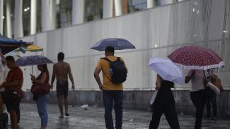 País com maioria das regiões em alerta de chuvas intensas nesta quarta País com maioria das regiões em alerta de chuvas intensas nesta quarta