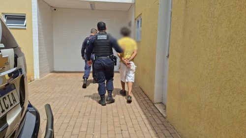 Durante abordagem de rotina, agentes da GM localizaram homem com mandado de prisão em aberto Durante abordagem de rotina, agentes da GM localizaram homem com mandado de prisão em aberto