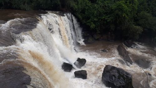 Cabeça d’água: veja orientações dos Bombeiros para não correr riscos em rios e cachoeiras Cabeça d’água: veja orientações dos Bombeiros para não correr riscos em rios e cachoeiras