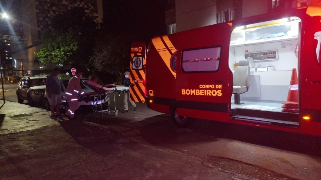 Adolescente de 13 anos fica ferido em acidente de bicicleta no centro de Cascavel
