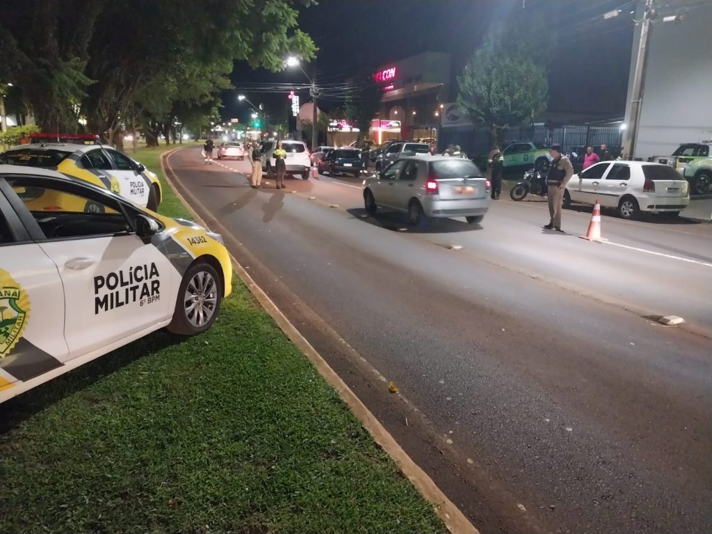 PM e Transitar realizam fiscalização de trânsito na Avenida Brasil