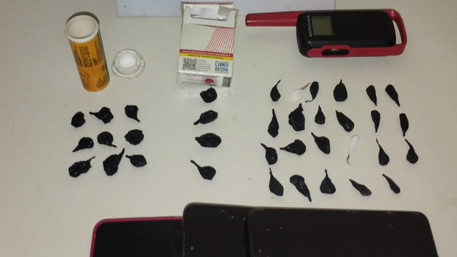 ROTAM apreende cocaína, prende mulher e apreende menor em Matelândia