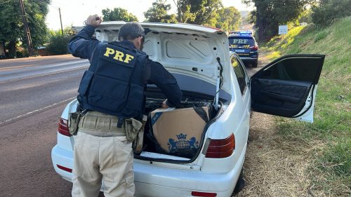 PRF apreende carga de cigarros contrabandeados após acompanhamento tático