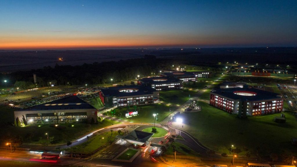 Enamed: curso de Medicina FAG é o melhor entre os Centros Universitários do Paraná Enamed: curso de Medicina FAG é o melhor entre os Centros Universitários do Paraná
