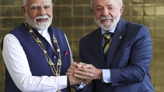 Lula e primeiro-ministro da Índia debatem ampliação de parcerias Lula e primeiro-ministro da Índia debatem ampliação de parcerias