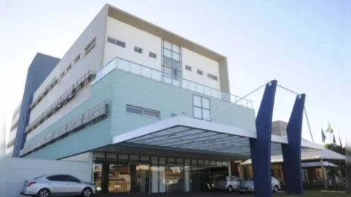 Criança de dois anos morre após ser atropelada pela mãe em Londrina Criança de dois anos morre após ser atropelada pela mãe em Londrina