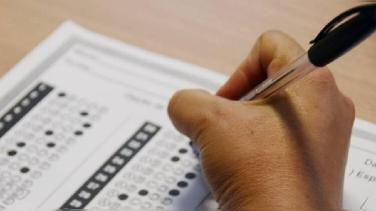 Inscrições para concurso com salários de mais de R$ 31 mil terminam segunda-feira (13) Imagem referente a Inscrições para concurso com salários de mais de R$ 31 mil terminam segunda-feira (13)