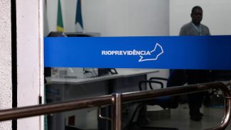 Cláudio Castro exonera presidente da Rioprovidência