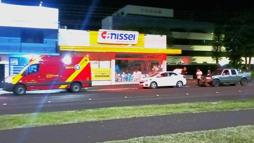 Colisão na Avenida Tancredo Neves mobiliza Bombeiros na Região Oeste da Cidade