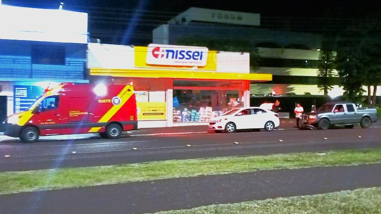 Colisão na Avenida Tancredo Neves mobiliza Bombeiros na Região Oeste da Cidade