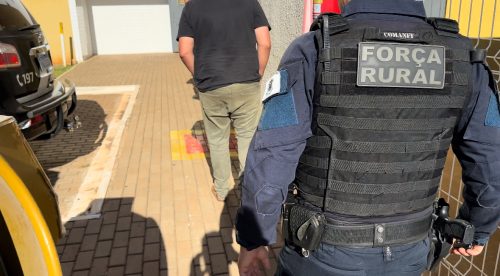 Após desentendimento, homem agarra mulher e ameaça matá-la no Cascavel Velho Após desentendimento, homem agarra mulher e ameaça matá-la no Cascavel Velho