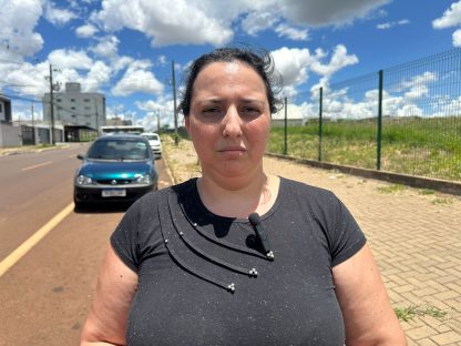 “A gente imaginou que poderia ter acontecido até o pior”, relata proprietária da carreta que foi atingida por carro no Florais “A gente imaginou que poderia ter acontecido até o pior”, relata proprietária da carreta que foi atingida por carro no Florais