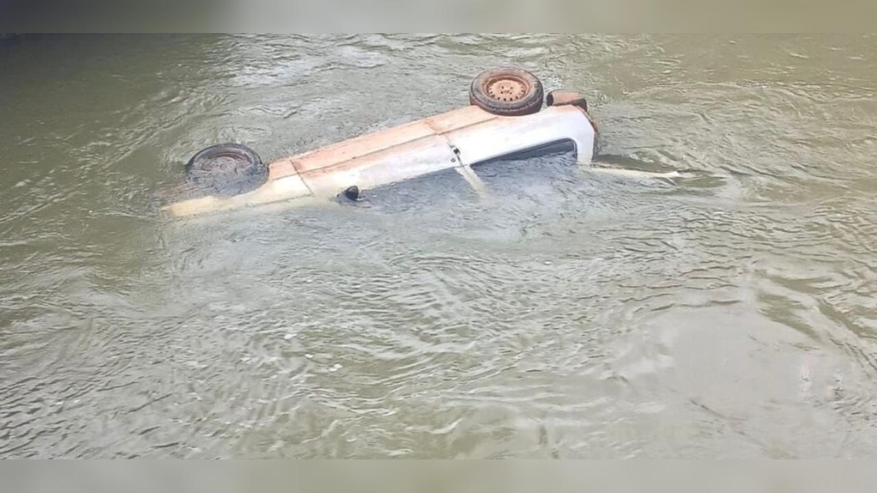 Corpo de homem é encontrado após carro cair no rio Novo Horizonte