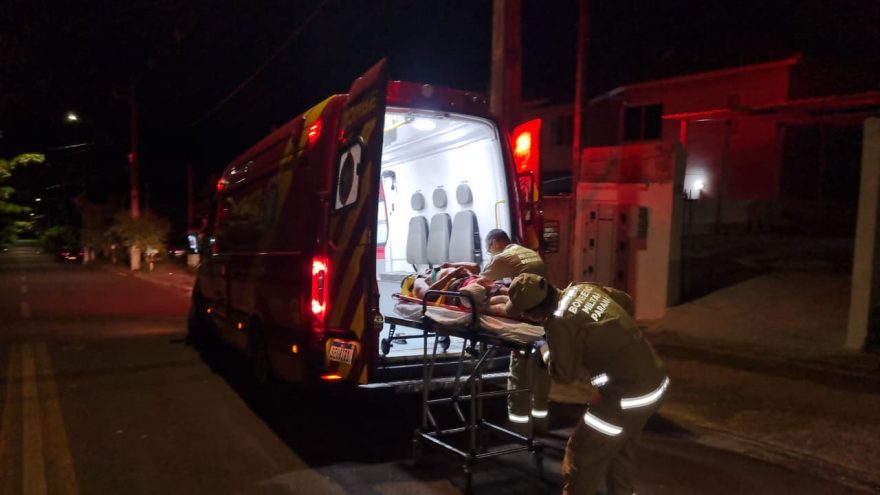 Idoso de 86 anos é socorrido após cair de escada no Conjunto Riviera