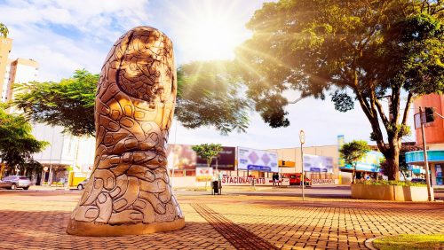 Segunda-feira começa no modo “forno ligado” em Cascavel, com trilha sonora de sol escaldante Segunda-feira começa no modo “forno ligado” em Cascavel, com trilha sonora de sol escaldante