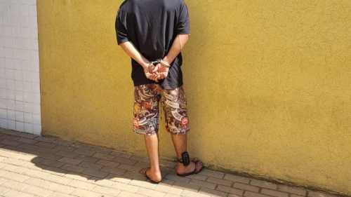 Neto quebra medida protetiva contra avó e acaba preso Neto quebra medida protetiva contra avó e acaba preso