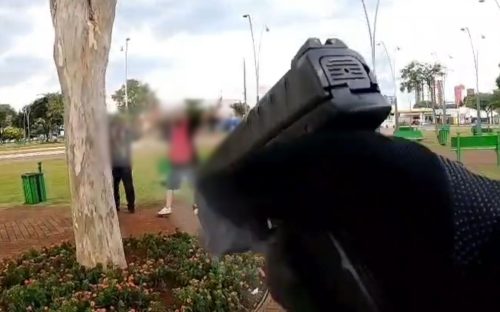 Câmera corporal flagra ação da Rocam e apreensão de drogas em Cascavel Câmera corporal flagra ação da Rocam e apreensão de drogas em Cascavel