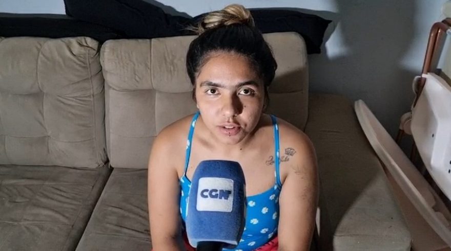Desempregada e mãe de três crianças, mulher pede ajuda por alimentos, fraldas e mantimentos