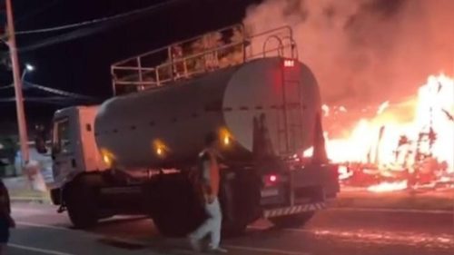 Casa é destruída por incêndio e idoso morre carbonizado no bairro Floresta