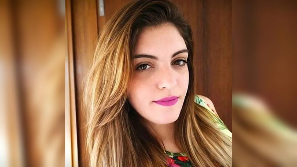 Julia Batista é encontrada morta sem ferimentos em rodovia do Paraná Julia Batista é encontrada morta sem ferimentos em rodovia do Paraná