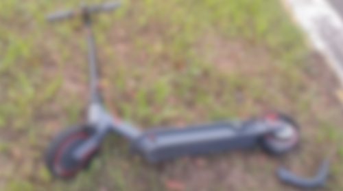 Adolescente de 14 anos fica em estado grave após cair de patinete elétrico no centro de Palotina