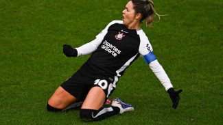 Com gol de Gabi Zanotti, Corinthians vai à final da Copa das Campeãs Com gol de Gabi Zanotti, Corinthians vai à final da Copa das Campeãs