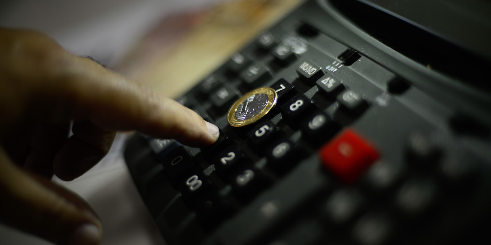 Dívida pública pode alcançar até R$ 10,3 trilhões em 2026 Dívida pública pode alcançar até R$ 10,3 trilhões em 2026