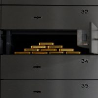 Ouro bate recordes na cotação internacional; entenda os motivos Imagem referente a Ouro bate recordes na cotação internacional; entenda os motivos