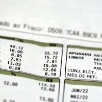 Imagem referente a Fevereiro seguirá com bandeira tarifária verde na conta de luz