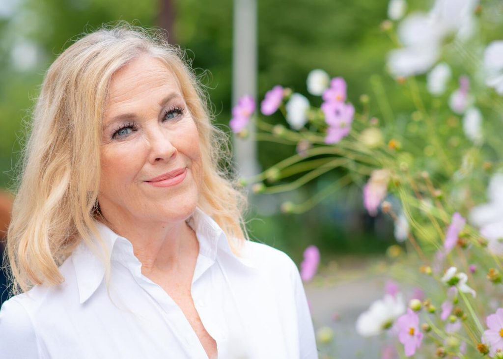 Catherine O’Hara, atriz de “Esqueceram de Mim” e “Beetlejuice”, morre aos 71 anos