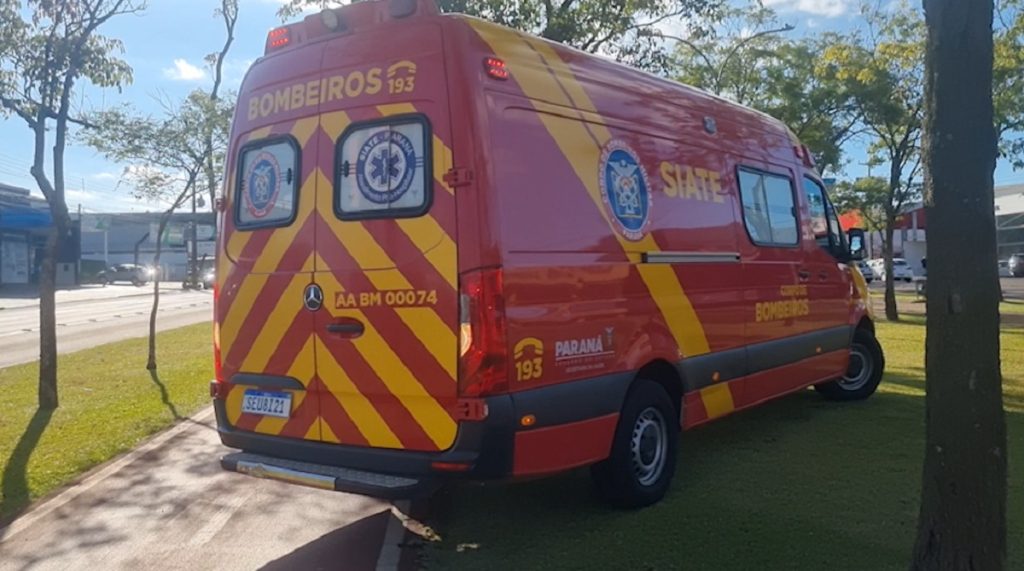 Ciclista machuca o corpo todo e apresenta dificuldade respiratória após queda em ciclofaixa no Pacaembu Ciclista machuca o corpo todo e apresenta dificuldade respiratória após queda em ciclofaixa no Pacaembu