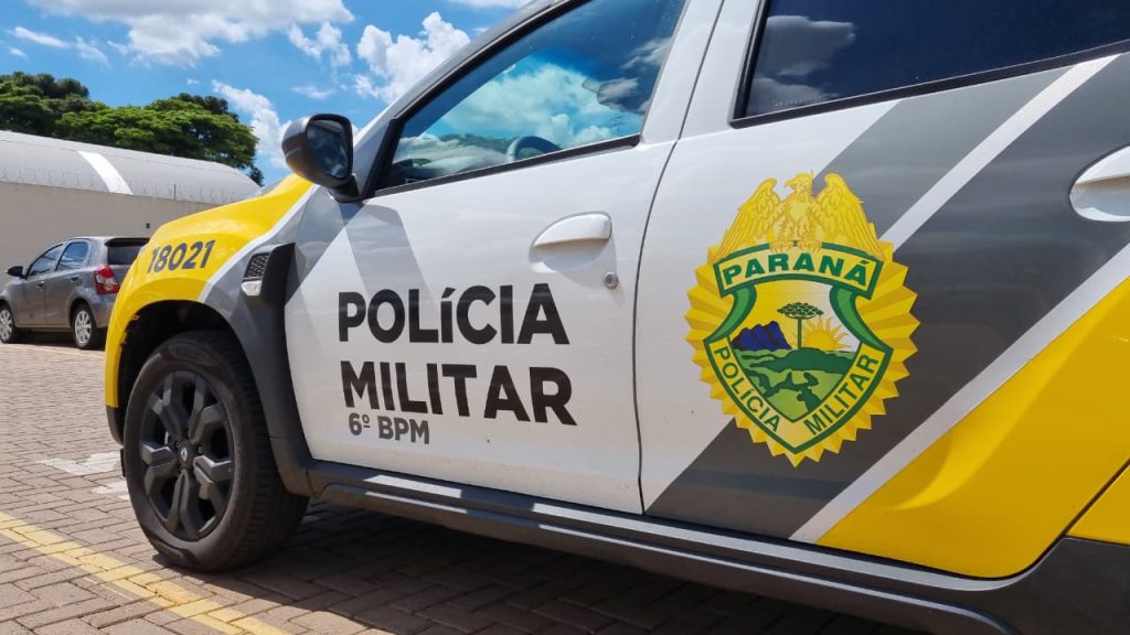 Ladrões de carro são presos a pé, após ficarem sem gasolina em Cascavel Ladrões de carro são presos a pé, após ficarem sem gasolina em Cascavel