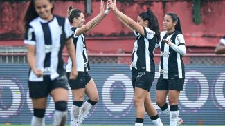 Corinthians e Arsenal duelam na final da Copa das Campeãs da Fifa