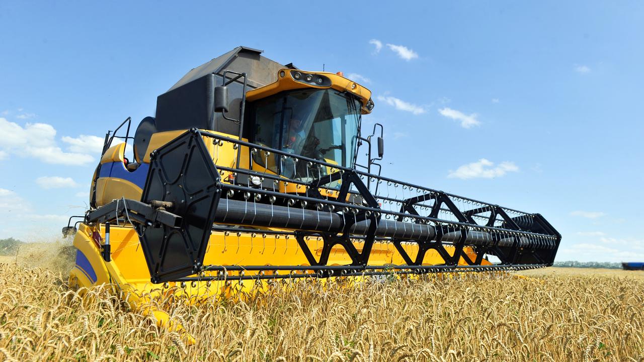 Cascavel no centro do agro: mecanização cresce, mas dependência de emendas acende alerta para o futuro Cascavel no centro do agro: mecanização cresce, mas dependência de emendas acende alerta para o futuro