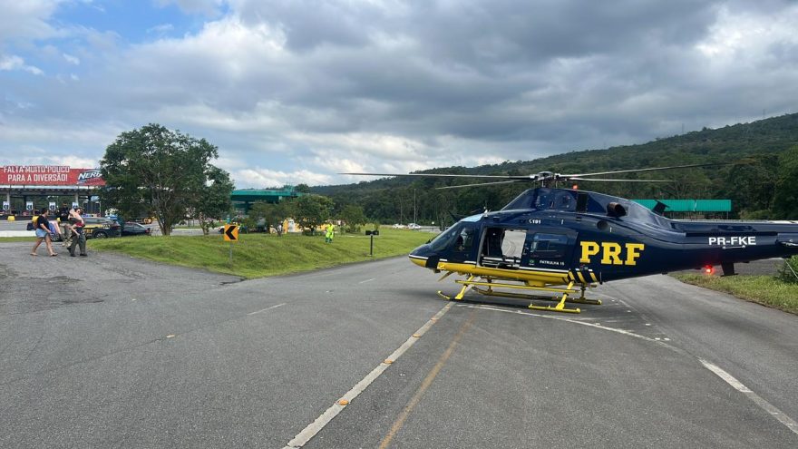 PRF realiza transporte aeromédico de criança com câncer entre Garuva e Curitiba