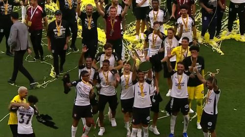 Corinthians vence o Flamengo e conquista a Supercopa Rei com golaço decisivo de Yuri Alberto Imagem referente a Corinthians vence o Flamengo e conquista a Supercopa Rei com golaço decisivo de Yuri Alberto
