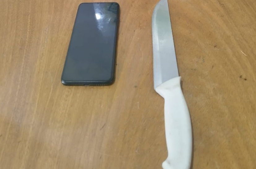 Neto de 11 anos persegue assaltante após avó ser ameaçada e roubada em Umuarama