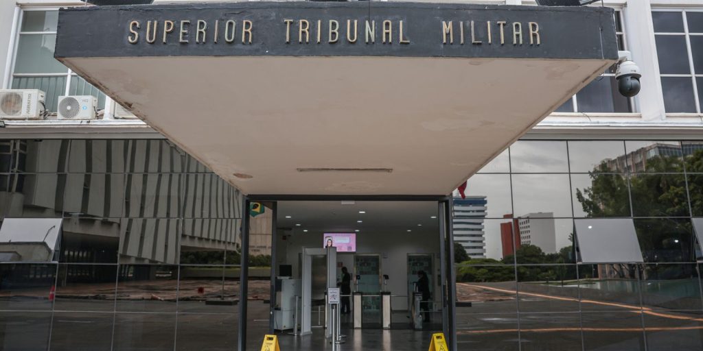 Saiba os próximos passos do pedido de perda de patente de Bolsonaro