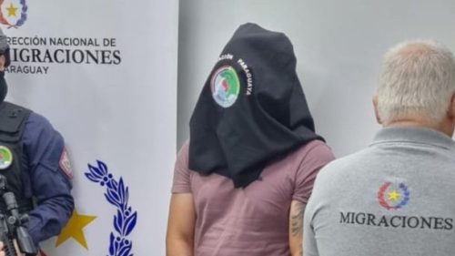 Brasileiro condenado a 14 anos pelo “8 de janeiro” é expulso do Paraguai e entregue às autoridades