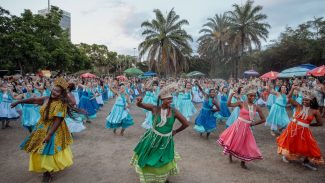 Assembleia do Rio concede prêmio ao grupo Tambores de Olokun Assembleia do Rio concede prêmio ao grupo Tambores de Olokun