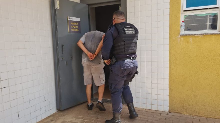 Conforme GM, briga em condomínio de Cascavel foi motivada por celular e vítima foi agredida com capacete