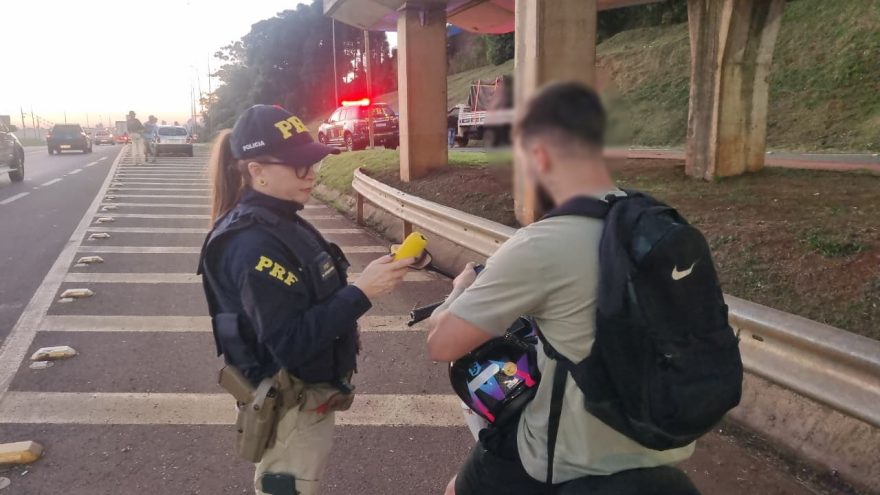 PRF realiza operação no combate à embriaguez no trânsito em Cascavel