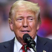 Imagem referente a Trump diz que não viu parte racista do vídeo e não se desculpará