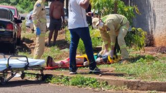 Acidente entre três veículos deixa vítima ferida no Bairro Universitário, em Cascavel