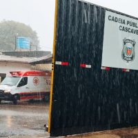 Imagem referente a Detento sofre parada cardiorrespiratória e tem a vida salva pelo SAMU na Cadeia Pública de Cascavel